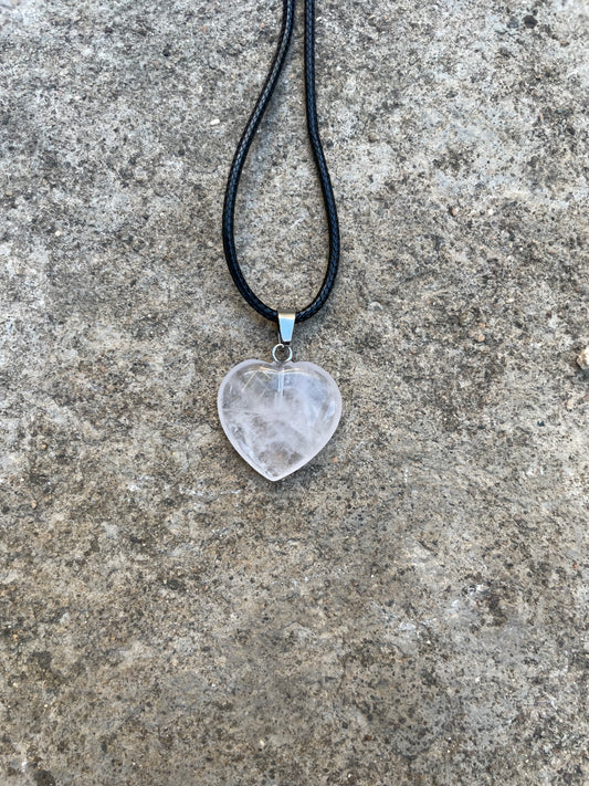 White-Clear Quartz Heart-shaped Necklace